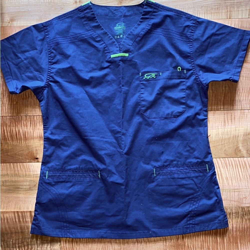 IguanaMed XS navy scrub set